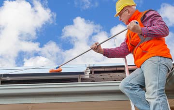 Fisherton De La Mere soft wash roof cleaning