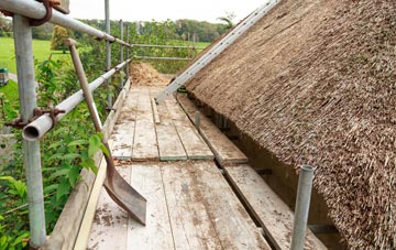 advantages of Fisherton De La Mere thatch roofing